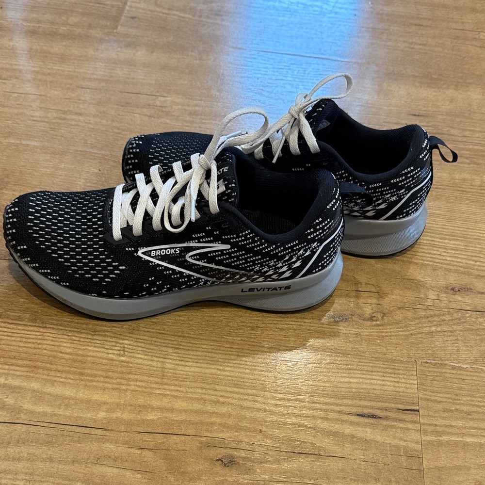 Brooks Black and White Levitate Sneakers